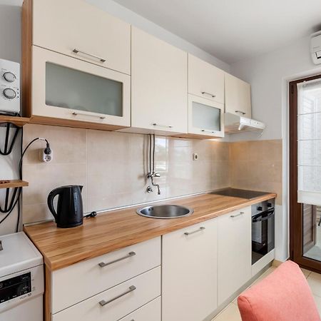 Apartments Marizela ポレッチ エクステリア 写真