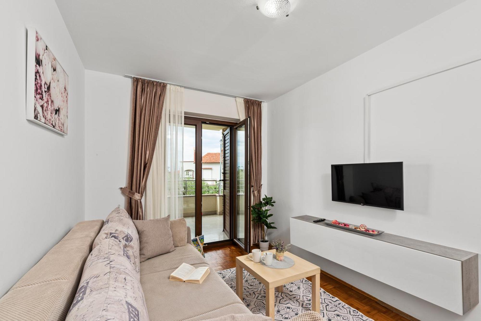 Apartments Marizela ポレッチ エクステリア 写真