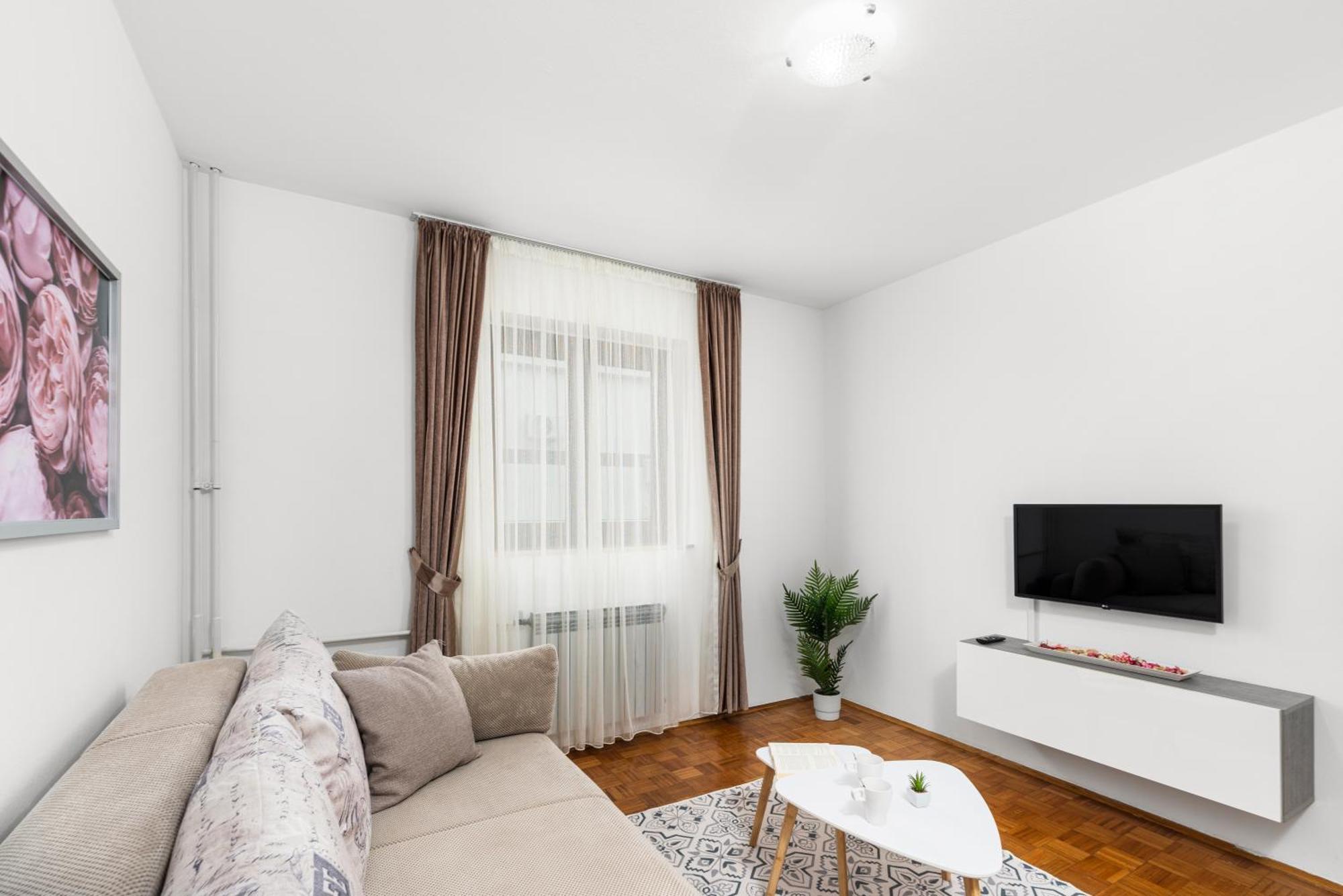 Apartments Marizela ポレッチ エクステリア 写真